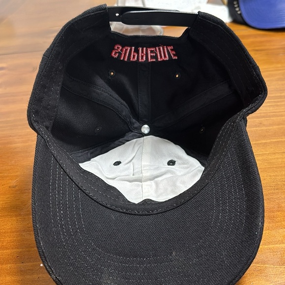 Supreme hat - Picture 5 of 5